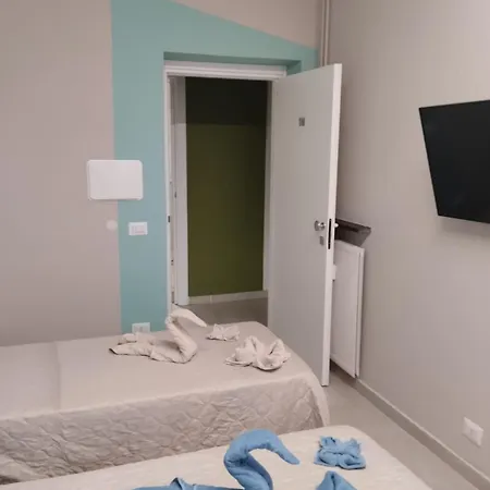 Le Tre Isole לינה וארוחת בוקר